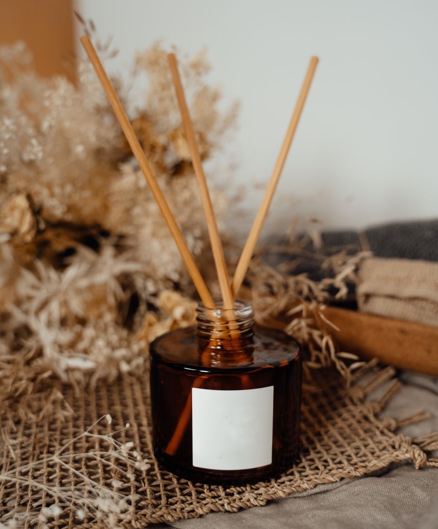 How To Refill A Reed Diffuser: Everything You Should Know - ScentGraph