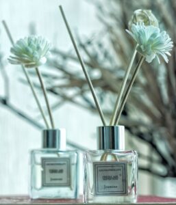 How To Refill A Reed Diffuser: Everything You Should Know - ScentGraph
